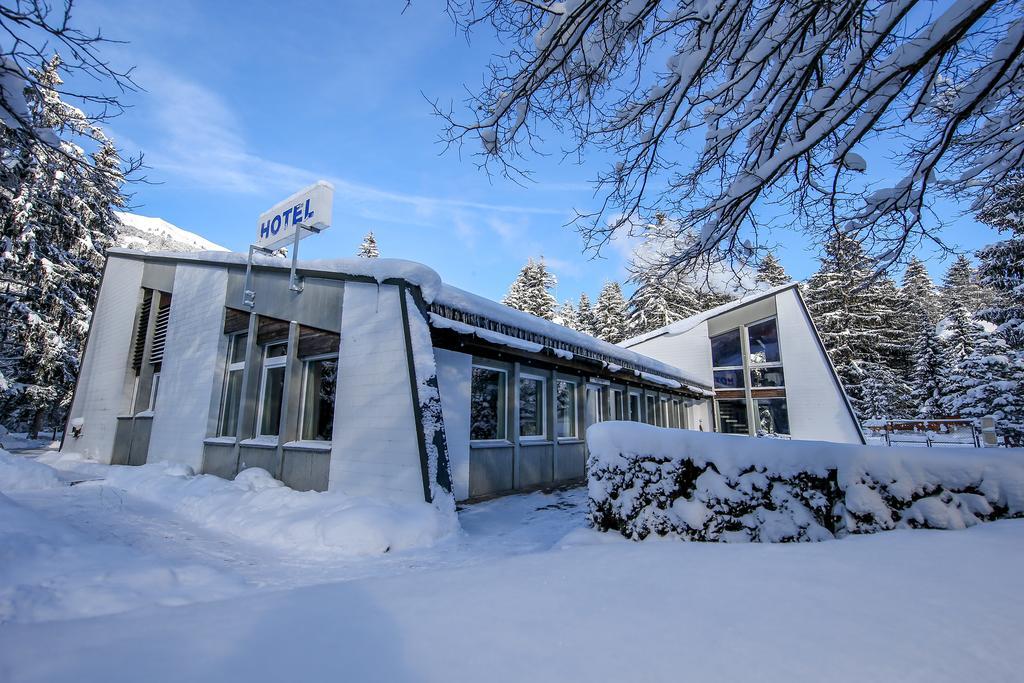 Hotel Grüsch Eksteriør billede