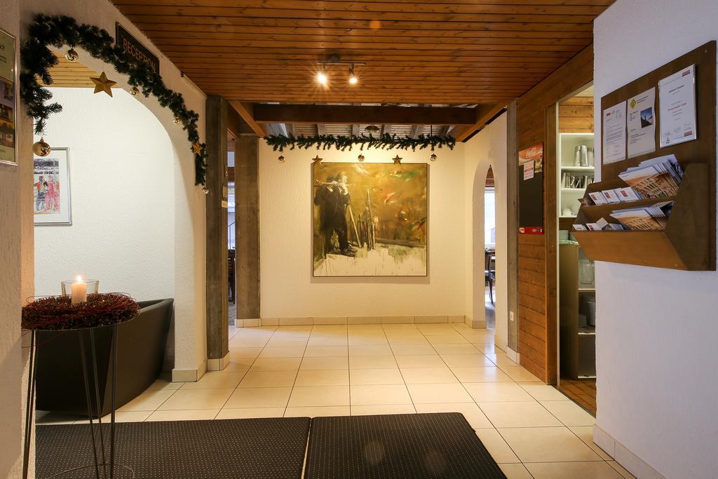 Hotel Grüsch Eksteriør billede